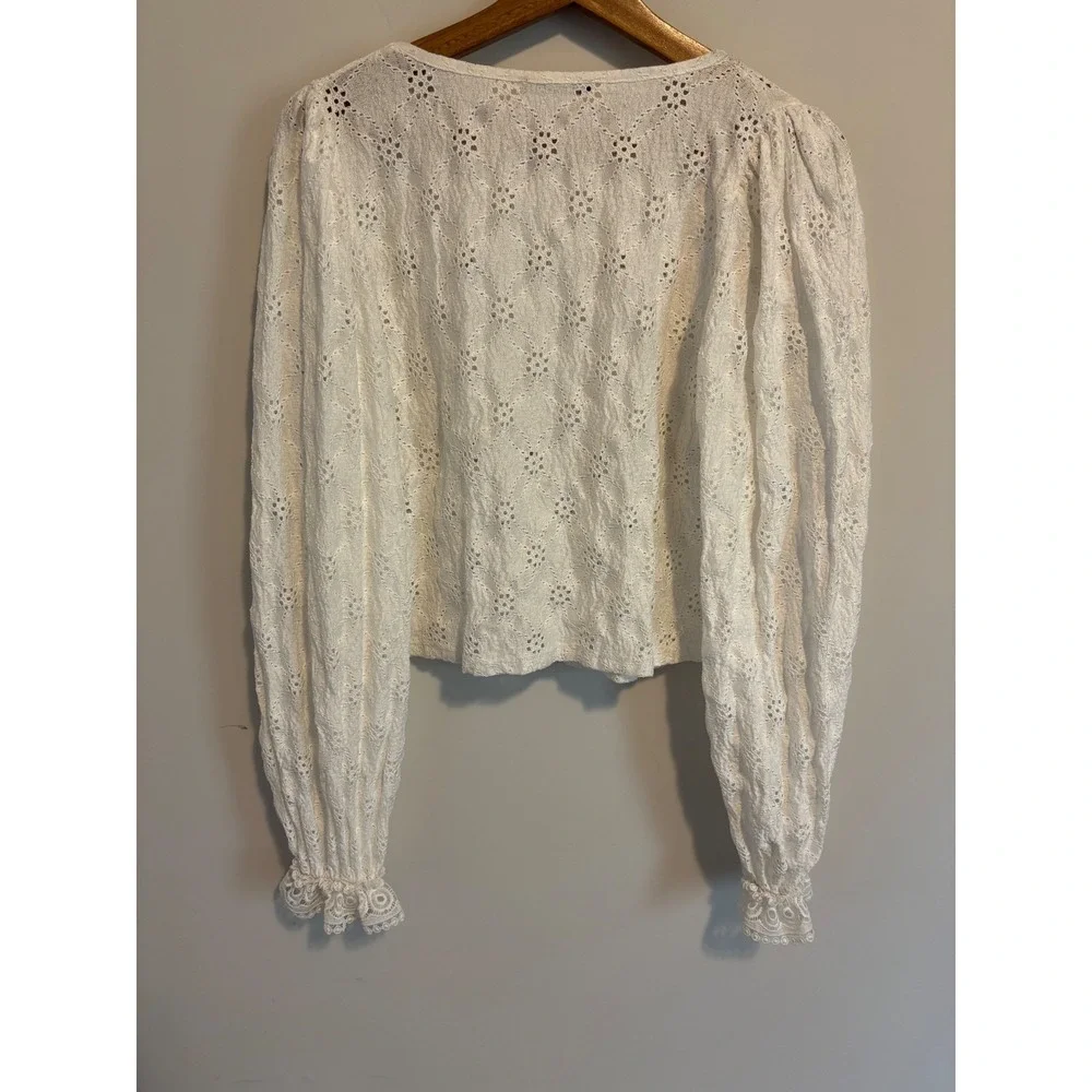 Zara White Eyelet Lace Blouse Long Puff Sleeve Ruffle Cuff Boho Top Medium